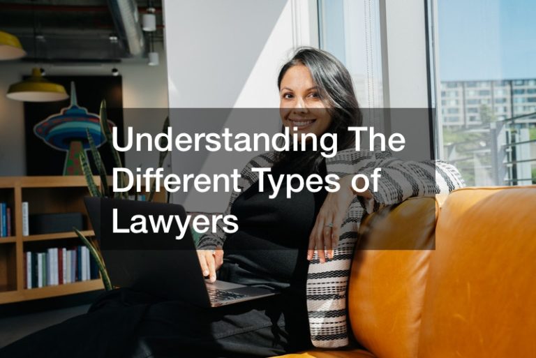 different types of lawyers and their descriptions